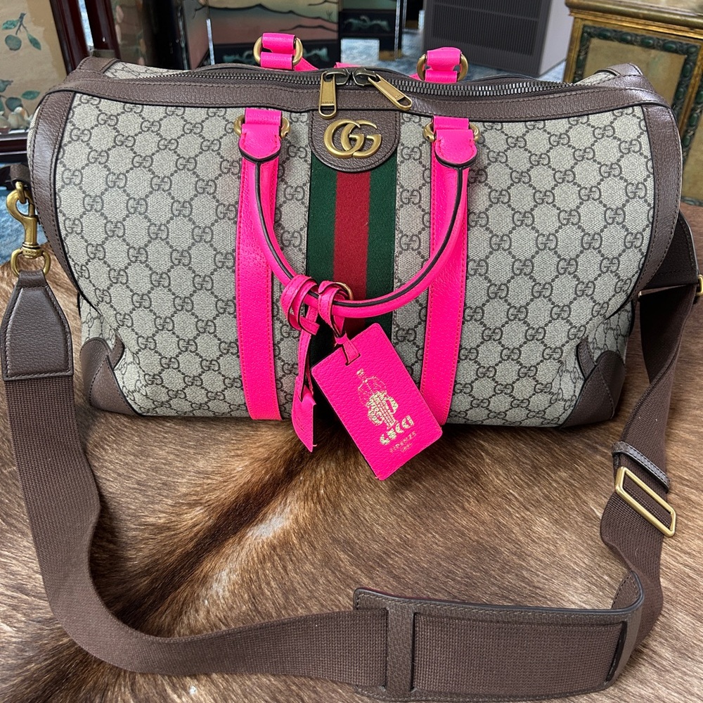 Authentic Gucci GG Supreme Neon Pink Leather Web Stripe Duffel • Limited Edition